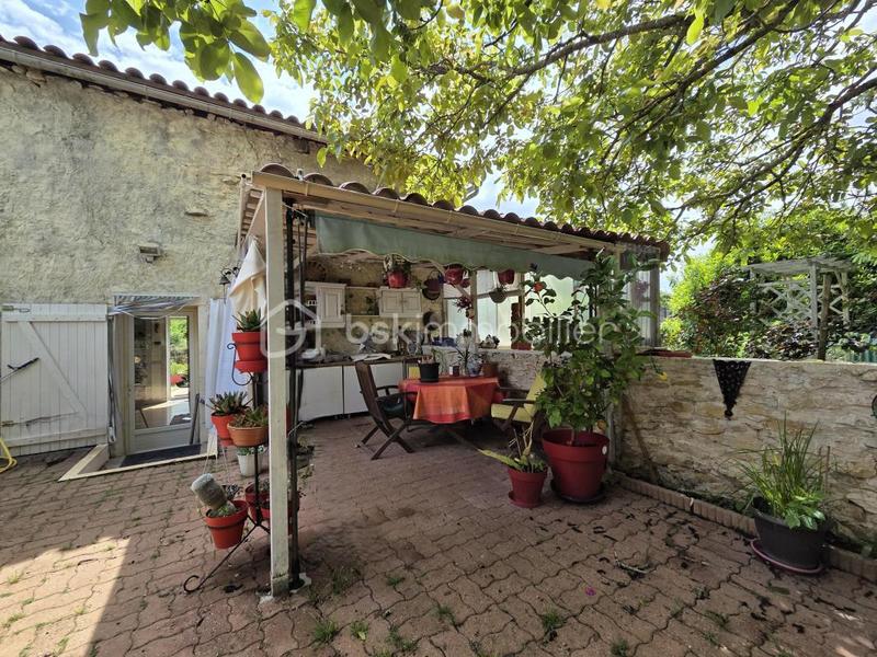 Maison ancienne - 223 m² - 6 pièces