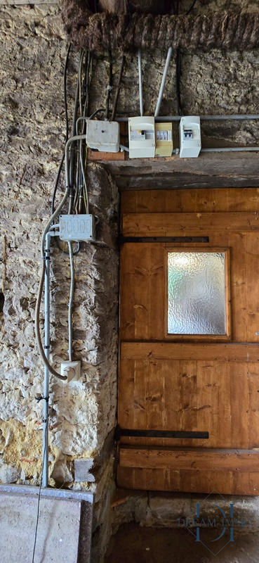 Maison ancienne - 227 m² - 8 pièces