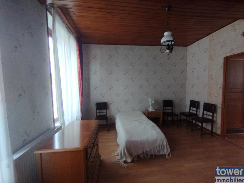 Maison - 146 m² - 7 pièces