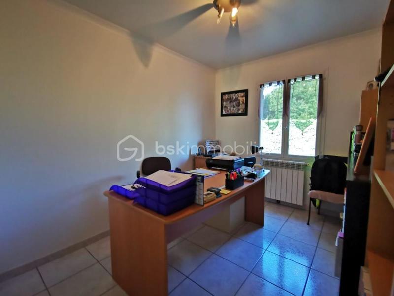 Villa - 151 m² - 6 pièces