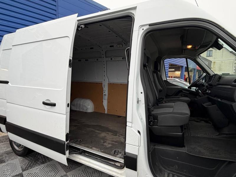 Renault Master Fg F3300 L2h2 2.0 Dci Grand c Bvm6 135