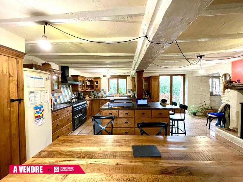 Maison - 102 m² - 5 pièces