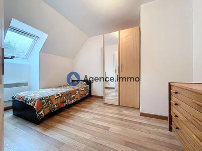 Maison traditionnelle - 135 m² - 7 pièces