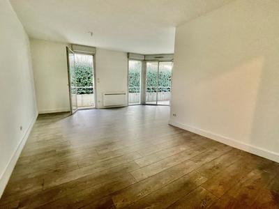 Appartement - 85 m² - 4 pièces