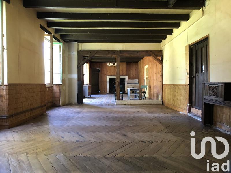 Maison - 223 m² - 8 pièces