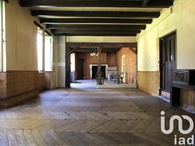 Maison - 223 m² - 8 pièces