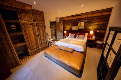 Appartement - 64 m² - 2 pièces