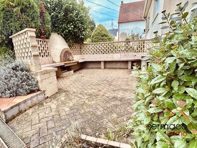 Maison - 150 m² - 8 pièces