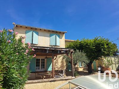 Maison - 220 m² - 7 pièces