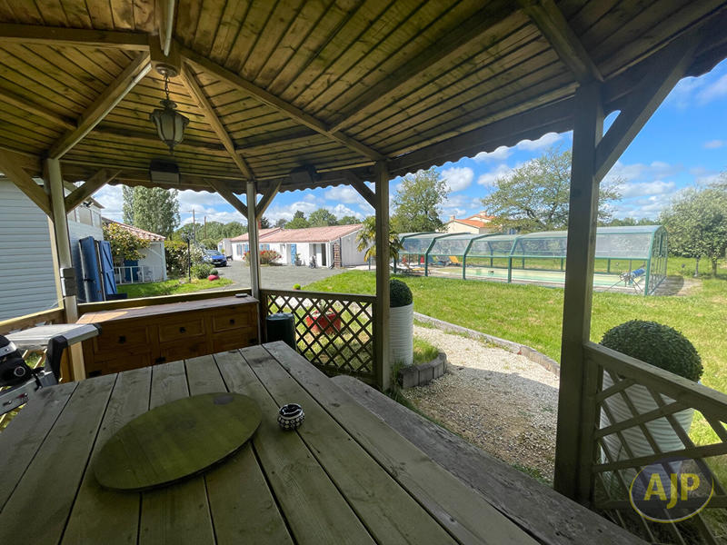 Maison - 156 m² - 7 pièces