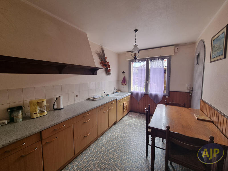 Maison - 79 m² - 5 pièces