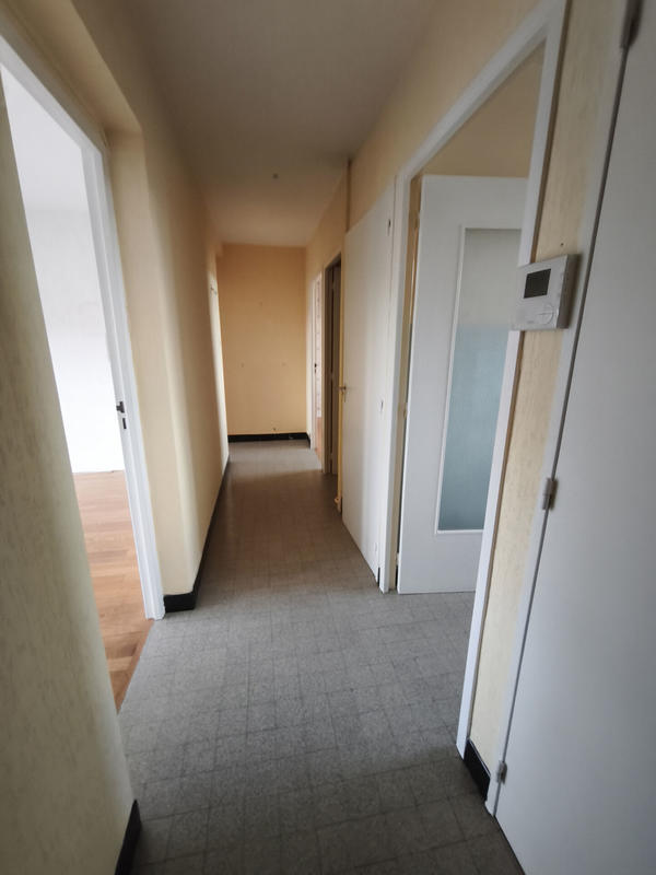 Appartement - 65 m² - 4 pièces