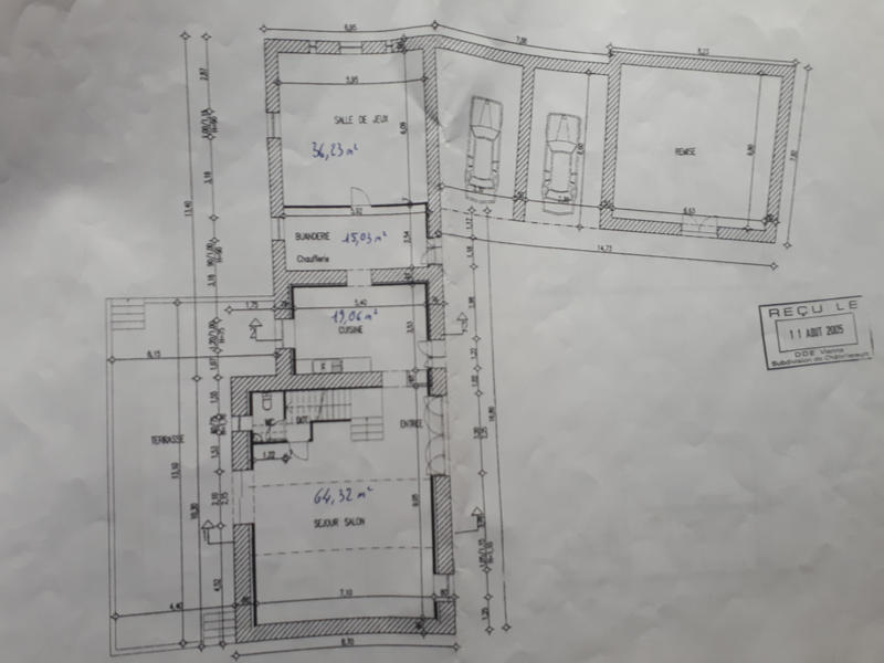 Maison - 202 m² - 6 pièces
