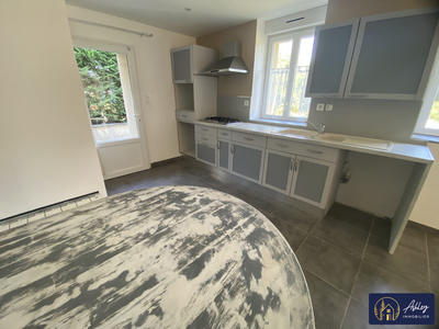 Maison - 70 m² - 3 pièces