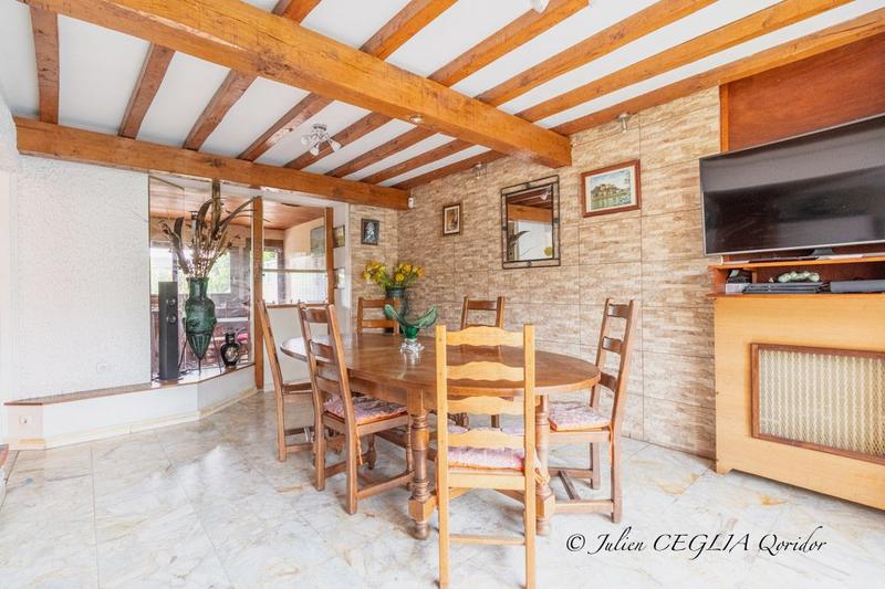 Maison traditionnelle - 175 m² - 7 pièces