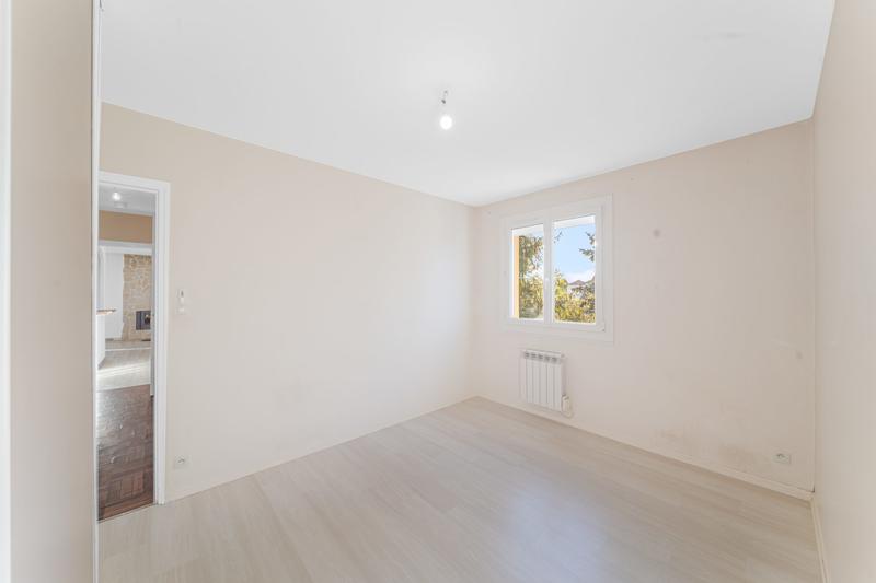 Maison - 115 m² - 6 pièces