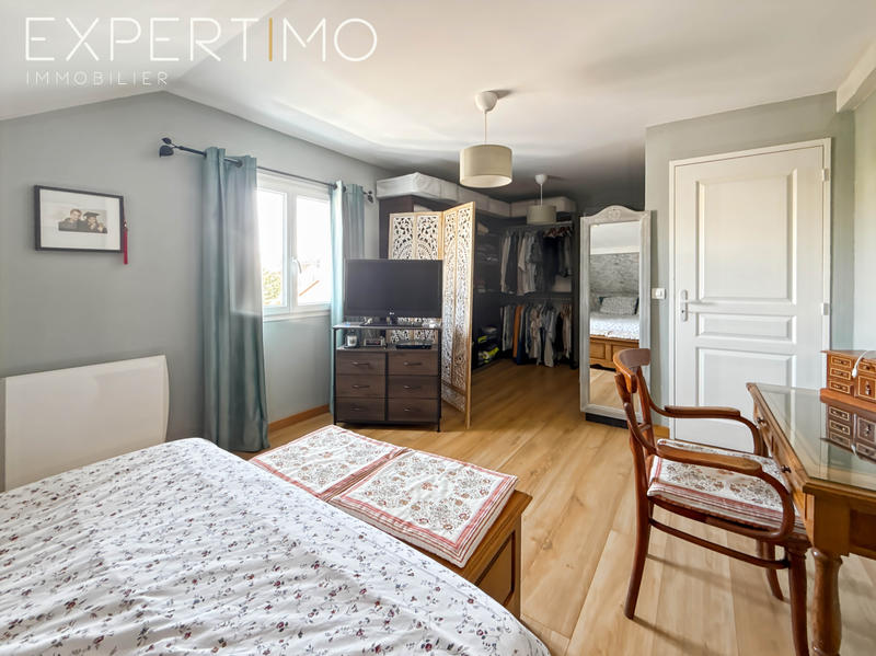 Maison - 91 m² - 4 pièces