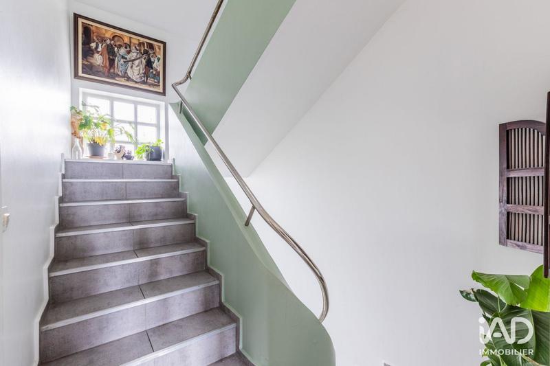 Maison - 150 m² - 6 pièces