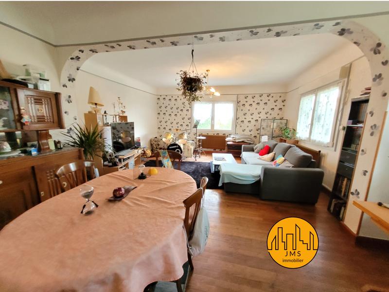 Maison - 172 m² - 6 pièces