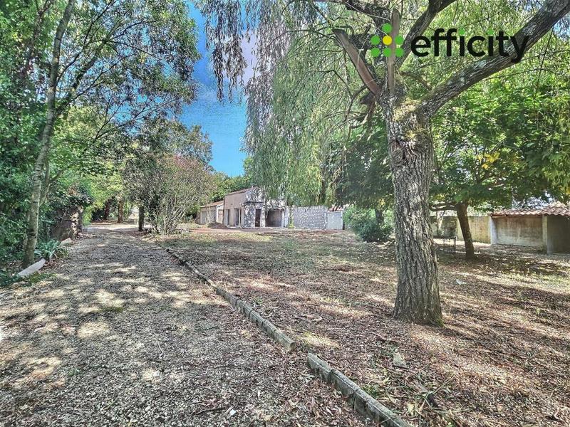 Pavillon - 75 m² - 2 pièces