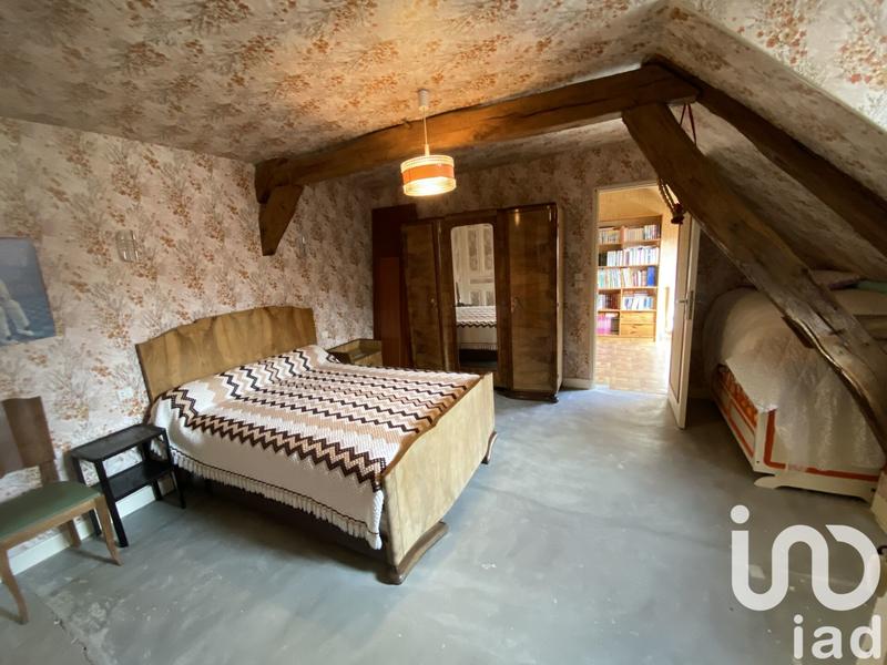 Maison - 212 m² - 8 pièces