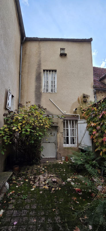 Maison ancienne - 175 m² - 6 pièces