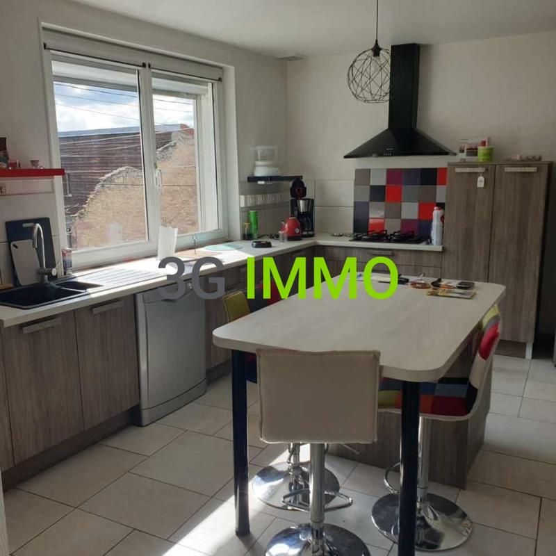 Maison de village - 230 m² - 5 pièces