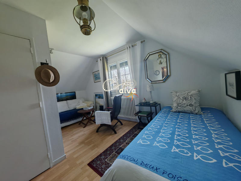 Maison traditionnelle - 120 m² - 6 pièces