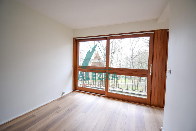 Appartement - 109 m² - 6 pièces