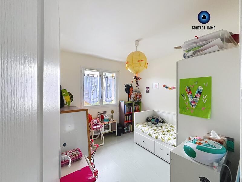 Maison - 98 m² - 5 pièces