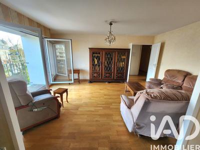 Appartement - 94 m² - 5 pièces