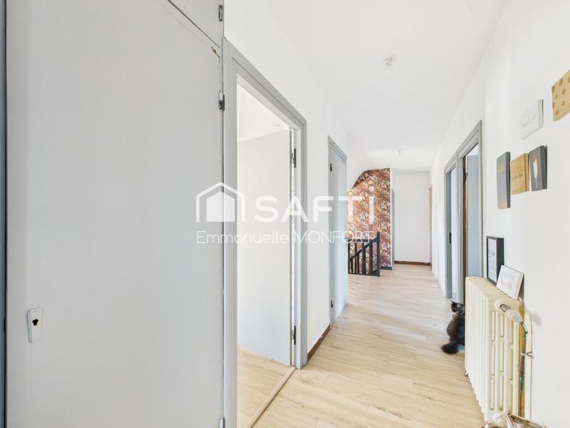 Maison - 166 m² - 6 pièces