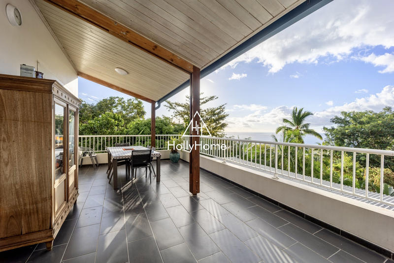 Maison - 175 m² - 6 pièces