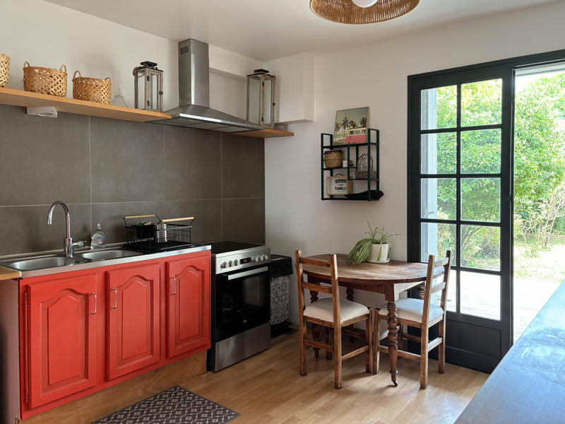 Maison traditionnelle - 236 m² - 8 pièces