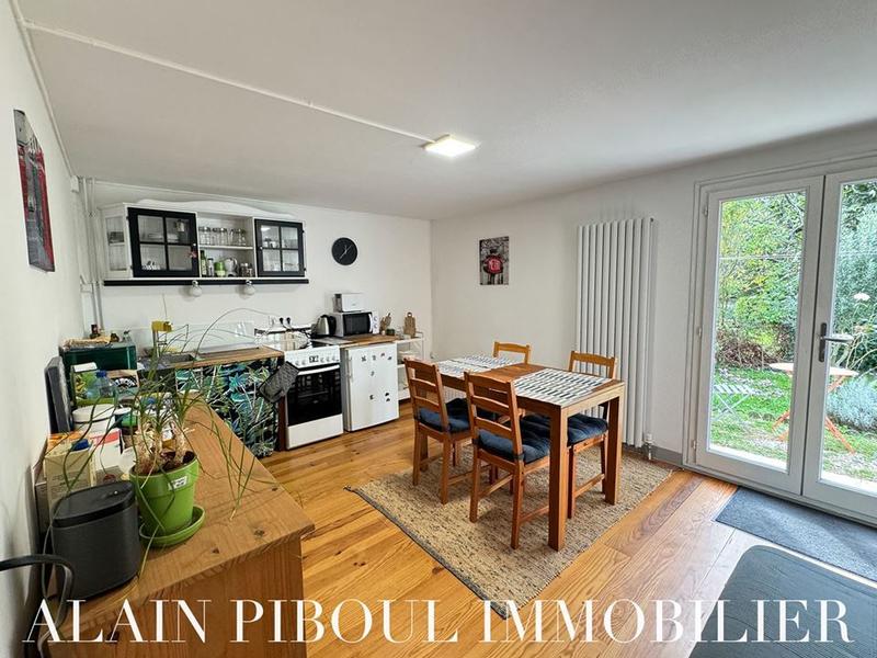 Maison traditionnelle - 111 m² - 5 pièces