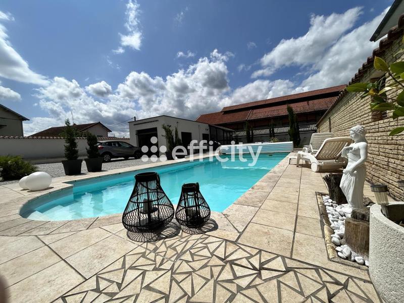 Maison - 151 m² - 6 pièces