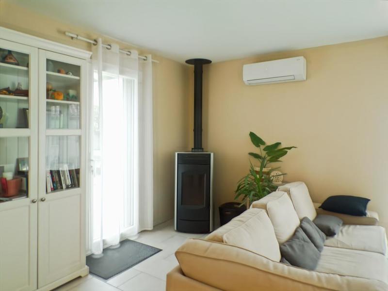 Villa - 90 m² - 4 pièces