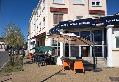 Local commercial - 645 m²