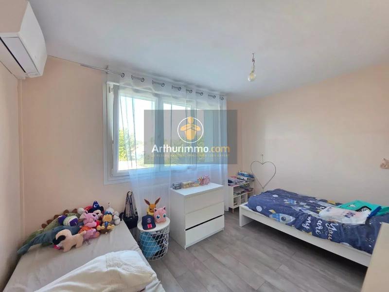 Maison - 180 m² - 6 pièces