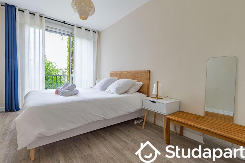 Chambre - 14 m² - 1 pièce