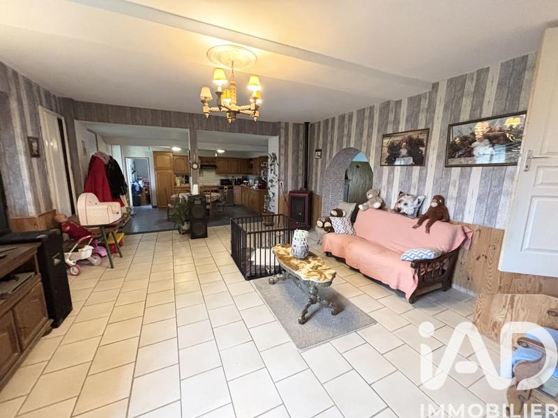 Maison - 186 m² - 9 pièces