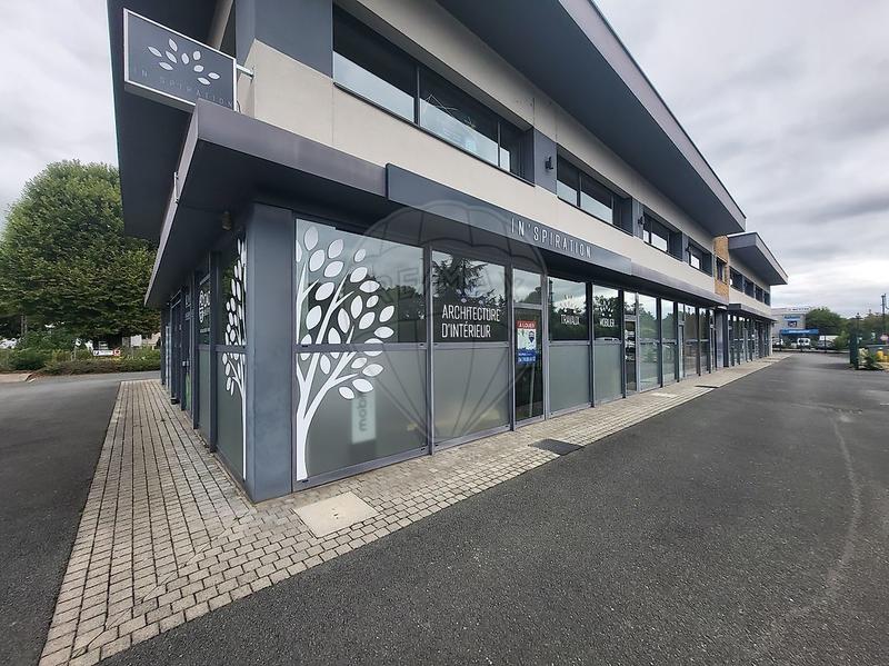 Local commercial - 55 m² - 2 pièces