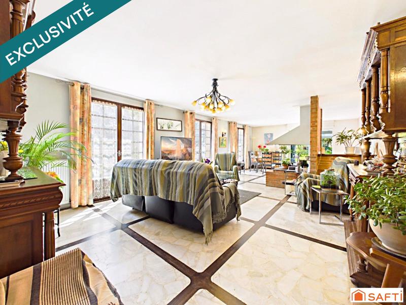 Maison - 180 m² - 6 pièces