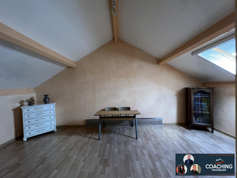 Maison - 179 m² - 7 pièces