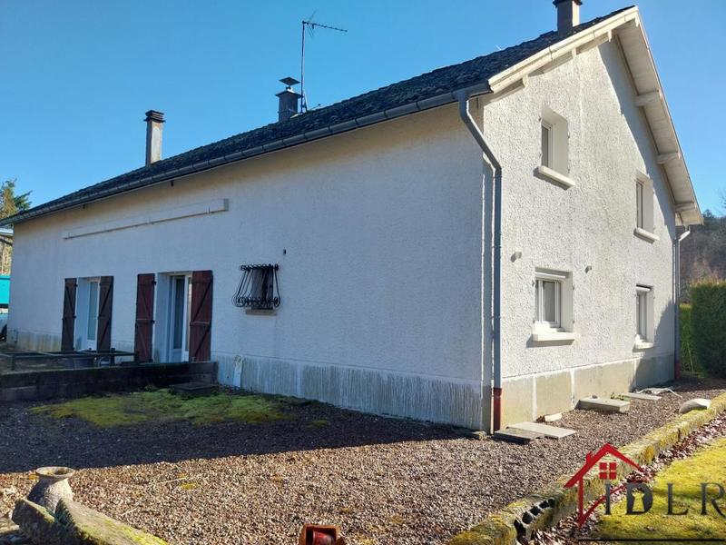 Maison - 200 m² - 5 pièces