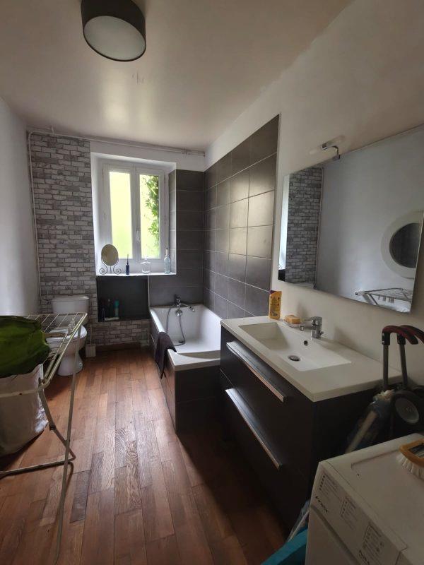 Maison - 104 m² - 4 pièces