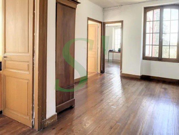 Maison de maîtres - 279 m² - 11 pièces