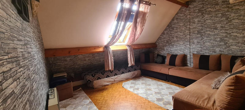 Maison - 149 m² - 7 pièces