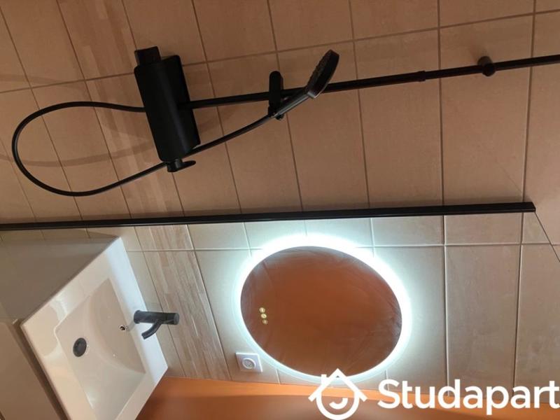 Chambre - 12 m² - 1 pièce