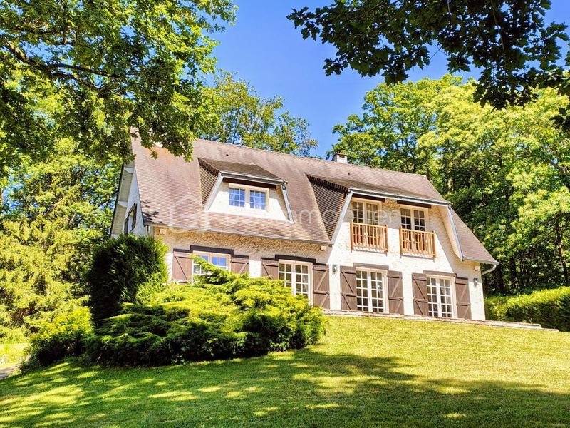 Maison - 170 m² - 7 pièces